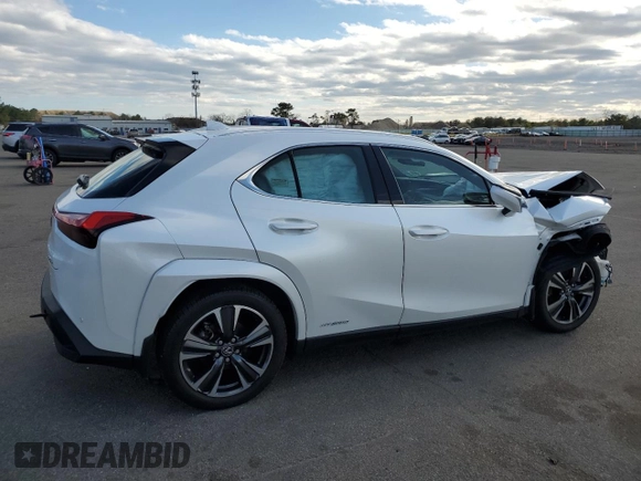 2022 Lexus UX with VIN JTHP9JBH7N2062261, listed as a Copart auction lot 53208905 with 23,920 mi miles and Clean Title. Bid and sale history available at carsss.com. Image 3.