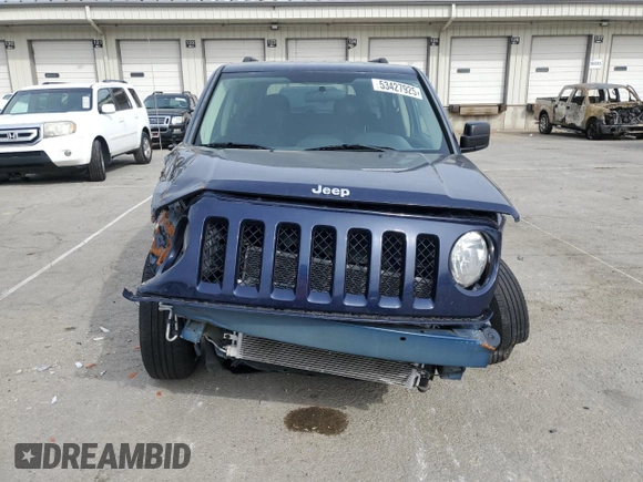 2014 Jeep Patriot Altitude with VIN 1C4NJPBA1ED689841, listed as a Copart auction lot 53427925 with 168,601 mi miles and Salvage title. Bid and sale history available at DreamBid. Image 5.