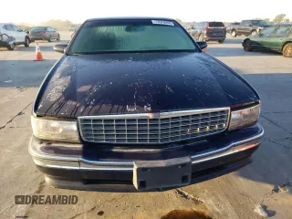 1994 Cadillac DeVille z VIN 1G6KD52B3RU283575, wystawiony jako Copart lot #73576044 z przebiegiem 133 977 mil mil oraz Czysty tytuł • Clean title. Historia ofert i sprzedaży dostępna na DreamBid. Obrazek 5.