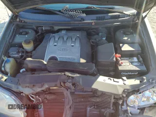 2005 Kia Sedona LX with VIN KNDUP132656738101, listed as a Copart auction lot 87332664 with 152,315 mi miles and Salvage Title. Bid and sale history available at carsss.com. Image 12.