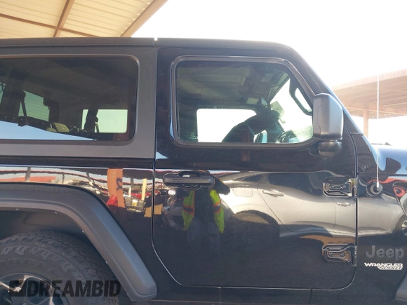 2021 Jeep Wrangler Sport S with VIN 1C4GJXAN5MW725966, listed as a IAAI auction lot 41144645 with 38,286 mi miles and . Bid and sale history available at DreamBid. Image 13.