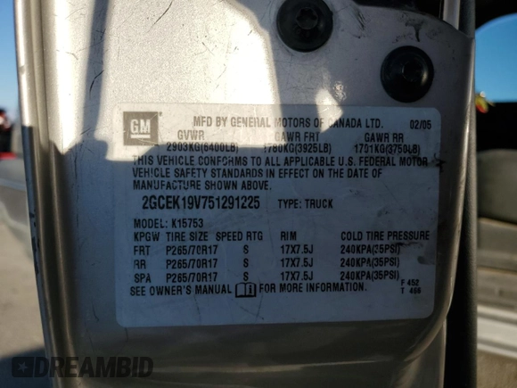 2005 Chevrolet Silverado 1500 Work Truck z VIN 2GCEK19V751291225, wystawiony jako Copart lot #73033344 z przebiegiem 134 240 mil mil oraz Szkoda całkowita • Salvage title. Historia ofert i sprzedaży dostępna na DreamBid. Obrazek 12.