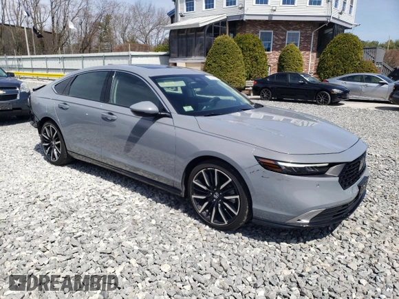 2024 Honda Accord Touring с VIN 1HGCY2F83RA009380, выставлен на аукционе Copart как лот 53699905 с пробегом 68 486 миль миль и Списание • Salvage title. История ставок и продаж доступна на DreamBid. Изображение 4.
