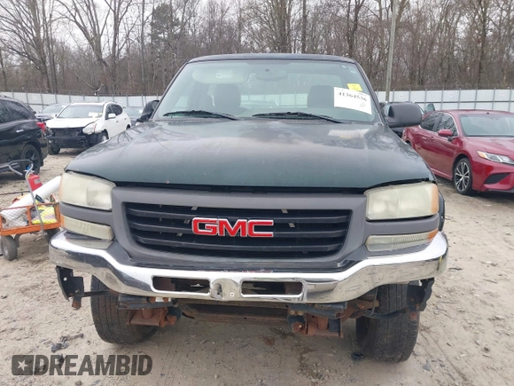 2004 GMC Sierra 1500 Work Truck z VIN 1GTEK14X24Z336389, wystawiony jako IAAI lot #41364536 z przebiegiem 256 450 mil mil oraz . Historia ofert i sprzedaży dostępna na DreamBid. Obrazek 12.