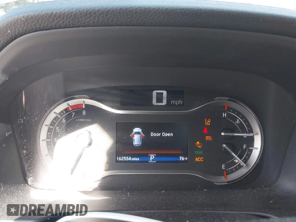 2017 Honda Pilot Touring with VIN 5FNYF5H9XHB046479, listed as a IAAI auction lot 41941449 with 162,554 mi miles. Bid and sale history available at carsss.com. Image 7.
