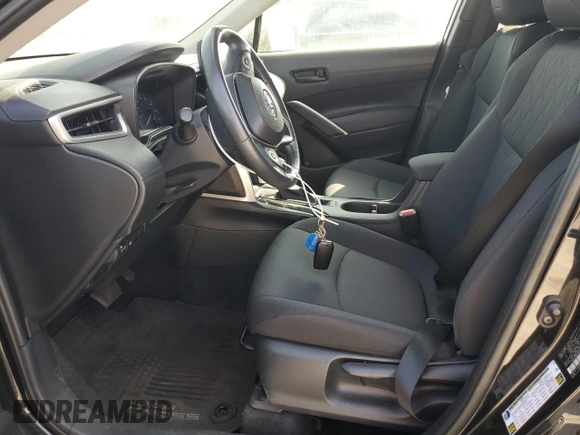 2023 Toyota Corolla Cross LE with VIN 7MUCAABG1PV050123, listed as a Copart auction lot 61384845 with 30,712 mi miles and Salvage title. Bid and sale history available at DreamBid. Image 7.