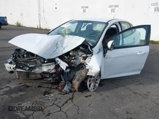2016 Ford Focus SE с VIN 1FADP3F20GL332154, выставлен на аукционе IAAI как лот 41068931 с пробегом Не указан миль и . История ставок и продаж доступна на DreamBid. Изображение 18.