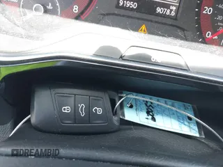 2019 Volkswagen Jetta S z VIN 3VWCB7BU9KM144272, wystawiony jako IAAI lot #41997518 z przebiegiem 91 950 mil mil oraz . Historia ofert i sprzedaży dostępna na DreamBid. Obrazek 11.