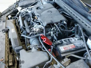 2021 Toyota Camry SE z VIN 4T1G11AKXMU471598, wystawiony jako IAAI lot #43060273 z przebiegiem 87 450 mil mil oraz . Historia ofert i sprzedaży dostępna na DreamBid. Obrazek 19.