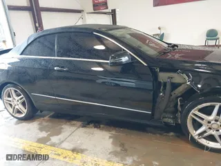 2013 Mercedes-Benz E-Class E 350 with VIN WDDKK5KF4DF194221, listed as a IAAI auction lot 41728305 with 108,060 mi miles. Bid and sale history available at carsss.com. Image 13.