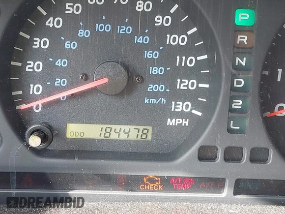 2000 Toyota Land Cruiser z VIN JT3HT05J4Y0084531, wystawiony jako IAAI lot #42381507 z przebiegiem 184 478 mil mil oraz . Historia ofert i sprzedaży dostępna na DreamBid. Obrazek 16.