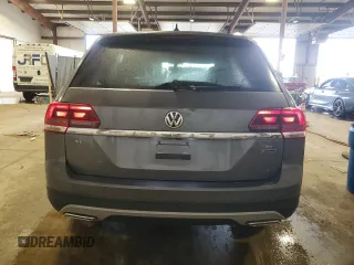 2018 Volkswagen Atlas SE with VIN 1V2KR2CA9JC571127, listed as a Copart auction lot 58188885 with 106,745 mi miles and Salvage title. Bid and sale history available at DreamBid. Image 6.