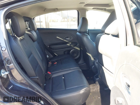 2018 Honda HR-V EX-L Navi with VIN 3CZRU5H70JM702032, listed as a IAAI auction lot 41680864 with 104,092 mi miles. Bid and sale history available at carsss.com. Image 8.