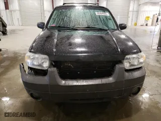 2006 Ford Escape XLT with VIN 1FMYU03166KB58444, listed as a Copart auction lot 50364995 with 225,213 mi miles and Salvage Title. Bid and sale history available at carsss.com. Image 5.