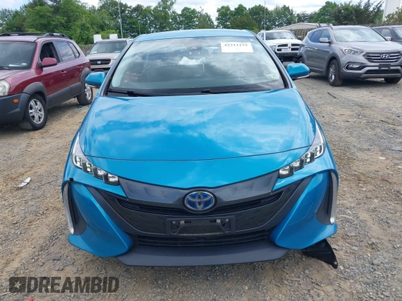 2017 Toyota Prius Plus z VIN JTDKARFP4H3067953, wystawiony jako IAAI lot #42211132 z przebiegiem 90 760 mil mil oraz . Historia ofert i sprzedaży dostępna na DreamBid. Obrazek 12.