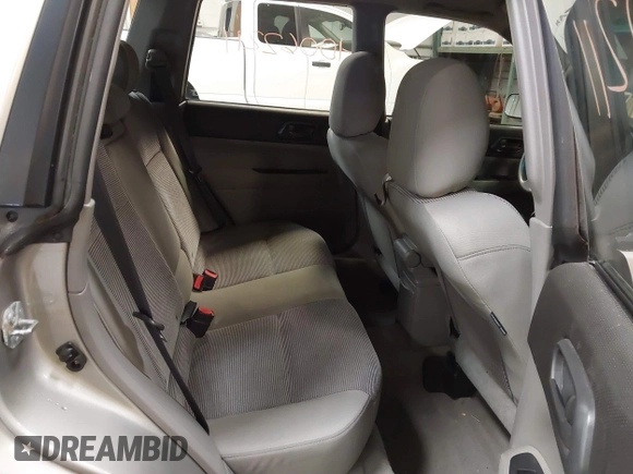 2006 Subaru Forester 2.5 X with VIN JF1SG636X6H712880, listed as a IAAI auction lot 40062211 with 127,537 mi miles. Bid and sale history available at carsss.com. Image 8.