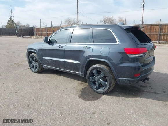 2015 Jeep Grand Cherokee Altitude with VIN 1C4RJFAG3FC608198, listed as a IAAI auction lot 41512629 with 154,647 mi miles. Bid and sale history available at carsss.com. Image 3.
