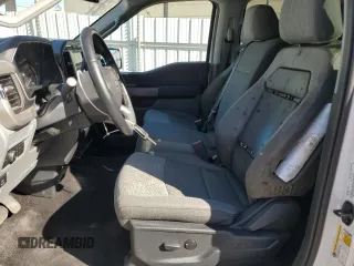 2022 Ford F-150 XL with VIN 1FTEW1EB9NKE67725, listed as a Copart auction lot 82253604 with 14,760 mi miles and Salvage Title. Bid and sale history available at carsss.com. Image 7.