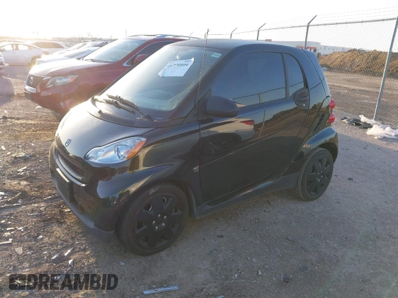2009 Smart fortwo Pure с VIN WMEEJ31X69K331684, выставлен на аукционе IAAI как лот 41770804 с пробегом 112 611 миль миль и . История ставок и продаж доступна на DreamBid. Изображение 2.