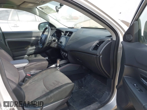 2019 Mitsubishi Outlander Sport ES 2.0 with VIN JA4AP3AU3KU025497, listed as a IAAI auction lot 41796144 with 96,704 mi miles. Bid and sale history available at carsss.com. Image 5.