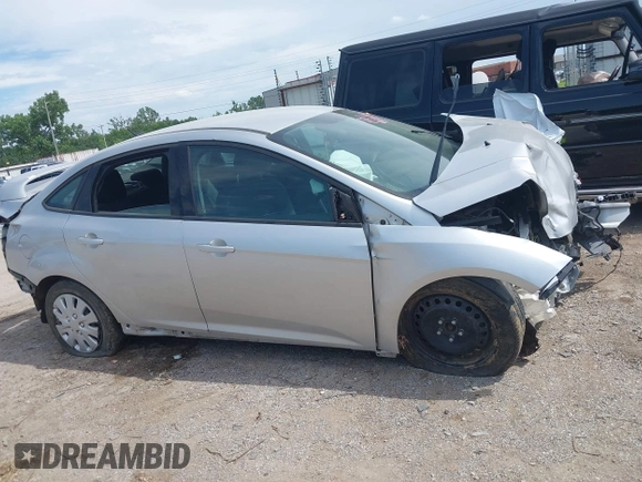 2015 Ford Focus Titanium with VIN 1FADP3J27FL347983, listed as a IAAI auction lot 42634821 with 156,216 mi miles and . Bid and sale history available at DreamBid. Image 12.