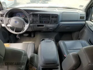 2004 Ford Excursion Special Serv с VIN 1FMNU41L74EA00849, выставлен на аукционе Copart как лот 56391645 с пробегом 258 656 миль миль и Списание • Salvage title. История ставок и продаж доступна на DreamBid. Изображение 8.