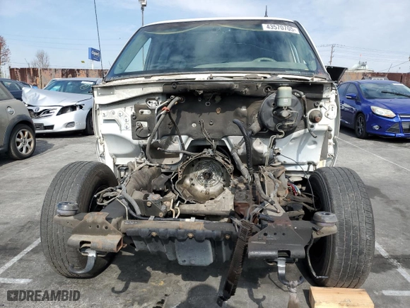 2002 GMC Yukon XL Denali with VIN 1GKFK66U72J181682, listed as a Copart auction lot 43570705 with 0 mi miles and Salvage Title. Bid and sale history available at carsss.com. Image 5.