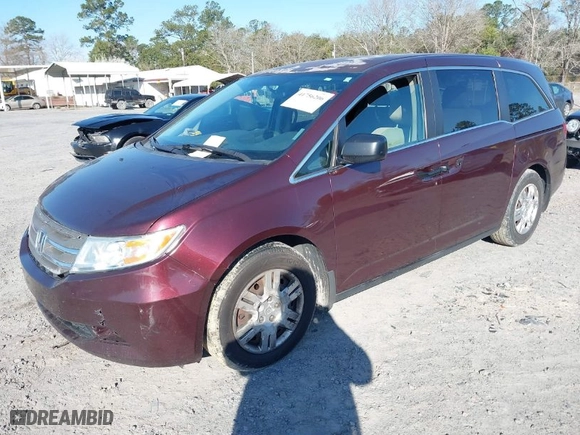 2013 Honda Odyssey LX with VIN 5FNRL5H21DB082331, listed as a IAAI auction lot 41756206 with 249,204 mi miles. Bid and sale history available at carsss.com. Image 2.
