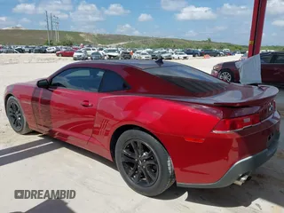 2014 Chevrolet Camaro LS z VIN 2G1FA1E32E9147104, wystawiony jako IAAI lot #42324064 z przebiegiem 70 585 mil mil oraz . Historia ofert i sprzedaży dostępna na DreamBid. Obrazek 14.