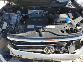 2022 Volkswagen Atlas SE with VIN 1V2JC2CA9NC230068, listed as a Copart auction lot 77862374 with 37,343 mi miles and Salvage title. Bid and sale history available at DreamBid. Image 12.