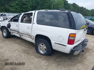 2002 GMC Yukon XL SLT z VIN 1GKEC16Z42J136352, wystawiony jako IAAI lot #42300333 z przebiegiem 212 362 mil mil oraz . Historia ofert i sprzedaży dostępna na DreamBid. Obrazek 3.