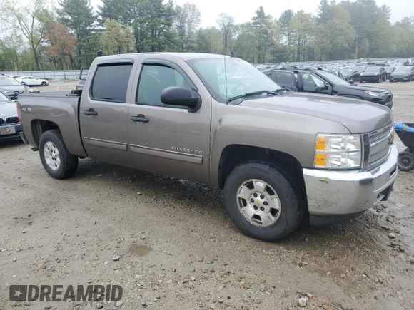 2013 Chevrolet Silverado 1500 LT with VIN 3GCPKSE74DG157350, listed as a Copart auction lot 55749675 with 131,422 mi miles and Clean Title. Bid and sale history available at DreamBid. Image 4.
