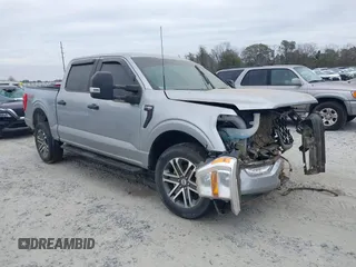 2022 Ford F-150 XL with VIN 1FTFW1E55NFA96943, listed as a IAAI auction lot 41145324 with 17 mi miles. Bid and sale history available at carsss.com. Image 1.