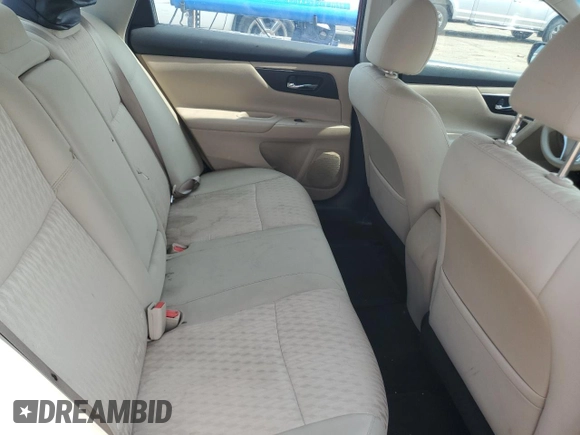 2017 Nissan Altima SV z VIN 1N4AL3AP0HC213247, wystawiony jako Copart lot #59685975 z przebiegiem 82 874 mil mil oraz Czysty tytuł • Clean title. Historia ofert i sprzedaży dostępna na DreamBid. Obrazek 10.
