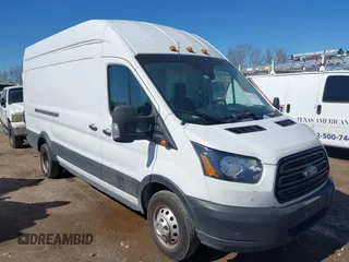 2019 Ford Transit Cargo with VIN 1FTBF4XG4KKB77790, listed as a IAAI auction lot 41711746 with 198,739 mi miles. Bid and sale history available at carsss.com. Image 1.