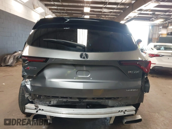 2024 Acura MDX w/A-Spec Package with VIN 5J8YE1H07RL020094, listed as a IAAI auction lot 41941652 with 9,997 mi miles. Bid and sale history available at carsss.com. Image 6.