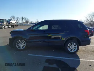 2016 Ford Explorer with VIN 1FM5K8B85GGB38812, listed as a IAAI auction lot 41757370 with 84,281 mi miles and . Bid and sale history available at carsss.com. Image 14.