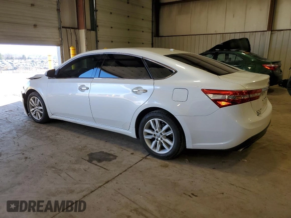 2015 Toyota Avalon Limited with VIN 4T1BK1EB9FU186136, listed as a Copart auction lot 50009945 with 106,206 mi miles and Salvage Title. Bid and sale history available at DreamBid. Image 2.
