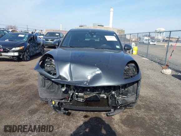 2019 Porsche Macan z VIN WP1AA2A56KLB08064, wystawiony jako IAAI lot #41758891 z przebiegiem 42 557 mil mil oraz . Historia ofert i sprzedaży dostępna na DreamBid. Obrazek 6.