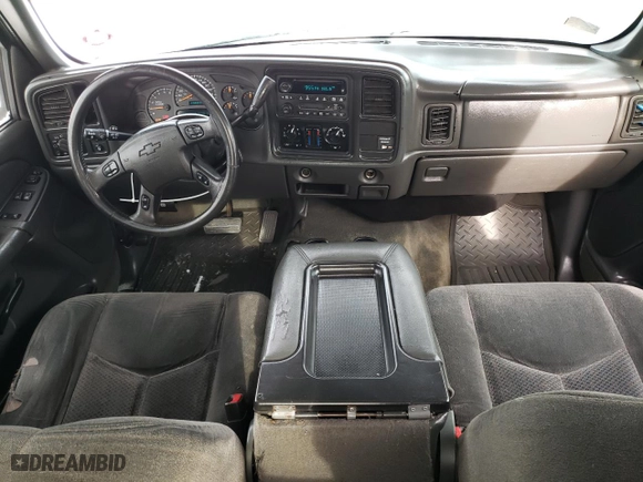 2004 Chevrolet Silverado 1500 LS with VIN 2GCEK19T941221707, listed as a Copart auction lot 43870965 with 229,156 mi miles and Clean Title. Bid and sale history available at carsss.com. Image 8.