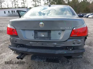 2010 BMW 5 Series 528i with VIN WBANU5C5XAC124594, listed as a IAAI auction lot 41848155 with 182,845 mi miles and . Bid and sale history available at carsss.com. Image 6.