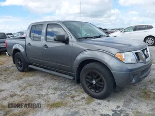 2021 Nissan Frontier SV z VIN 1N6ED0EA7MN719215, wystawiony jako IAAI lot #40479330 z przebiegiem Nie podano mil oraz . Historia ofert i sprzedaży dostępna na DreamBid. Obrazek 1.