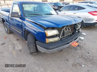 2004 Chevrolet Silverado 1500 LS with VIN 1GCEC14T44Z316168, listed as a IAAI auction lot 40798766 with 189,019 mi miles. Bid and sale history available at carsss.com. Image 1.