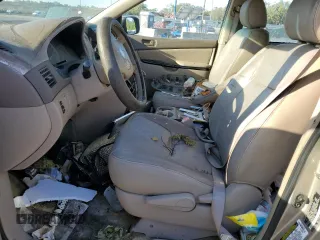 2005 Toyota Sienna CE с VIN 5TDZA23C05S337259, выставлен на аукционе Copart как лот 52256085 с пробегом Не указан миль и Списание • Salvage title. История ставок и продаж доступна на DreamBid. Изображение 7.