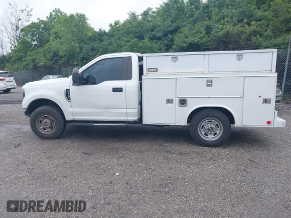 2017 Ford F-250 XL с VIN 1FTBF2A64HED39204, выставлен на аукционе IAAI как лот 42372160 с пробегом 83 748 миль миль и . История ставок и продаж доступна на DreamBid. Изображение 15.