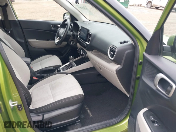 2023 Hyundai Venue SEL with VIN KMHRC8A38PU243429, listed as a IAAI auction lot 42193518 with 39,020 mi miles and . Bid and sale history available at DreamBid. Image 5.