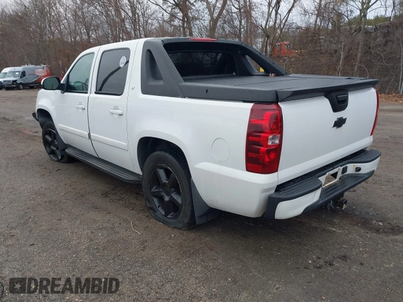 2007 Chevrolet Avalanche 3LT with VIN 3GNFK12337G136637, listed as a IAAI auction lot 41089209 with 180,552 mi miles and . Bid and sale history available at DreamBid. Image 3.