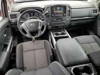 2023 Nissan Titan SV z VIN 1N6AA1EDXPN100457, wystawiony jako Copart lot #81621194 z przebiegiem 21 820 mil mil oraz Szkoda całkowita • Salvage title. Historia ofert i sprzedaży dostępna na DreamBid. Obrazek 8.