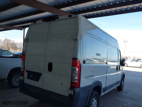 2017 Ram ProMaster Cargo Van with VIN 3C6TRVBG8HE542757, listed as a IAAI auction lot 41665335 with 72,358 mi miles. Bid and sale history available at carsss.com. Image 4.