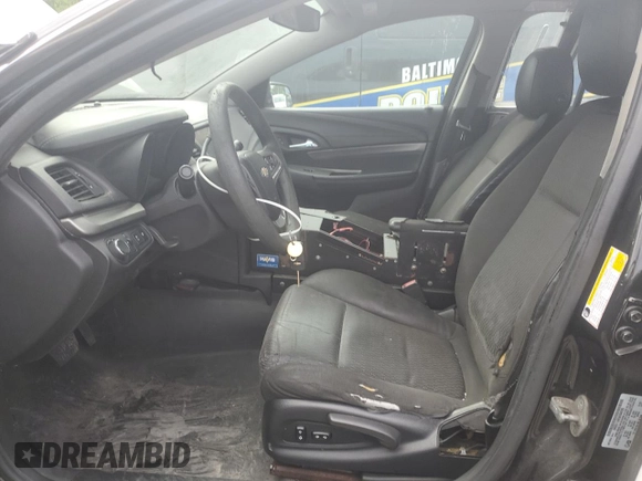 2015 Chevrolet Caprice z VIN 6G3NS5R38FL132542, wystawiony jako Copart lot #54781425 z przebiegiem 71 515 mil mil oraz Tytuł czysty. Historia ofert i sprzedaży dostępna na DreamBid. Obrazek 7.